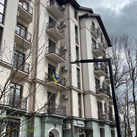 Aparthotel Карпати Кайзервальд Апарт Extérieur photo