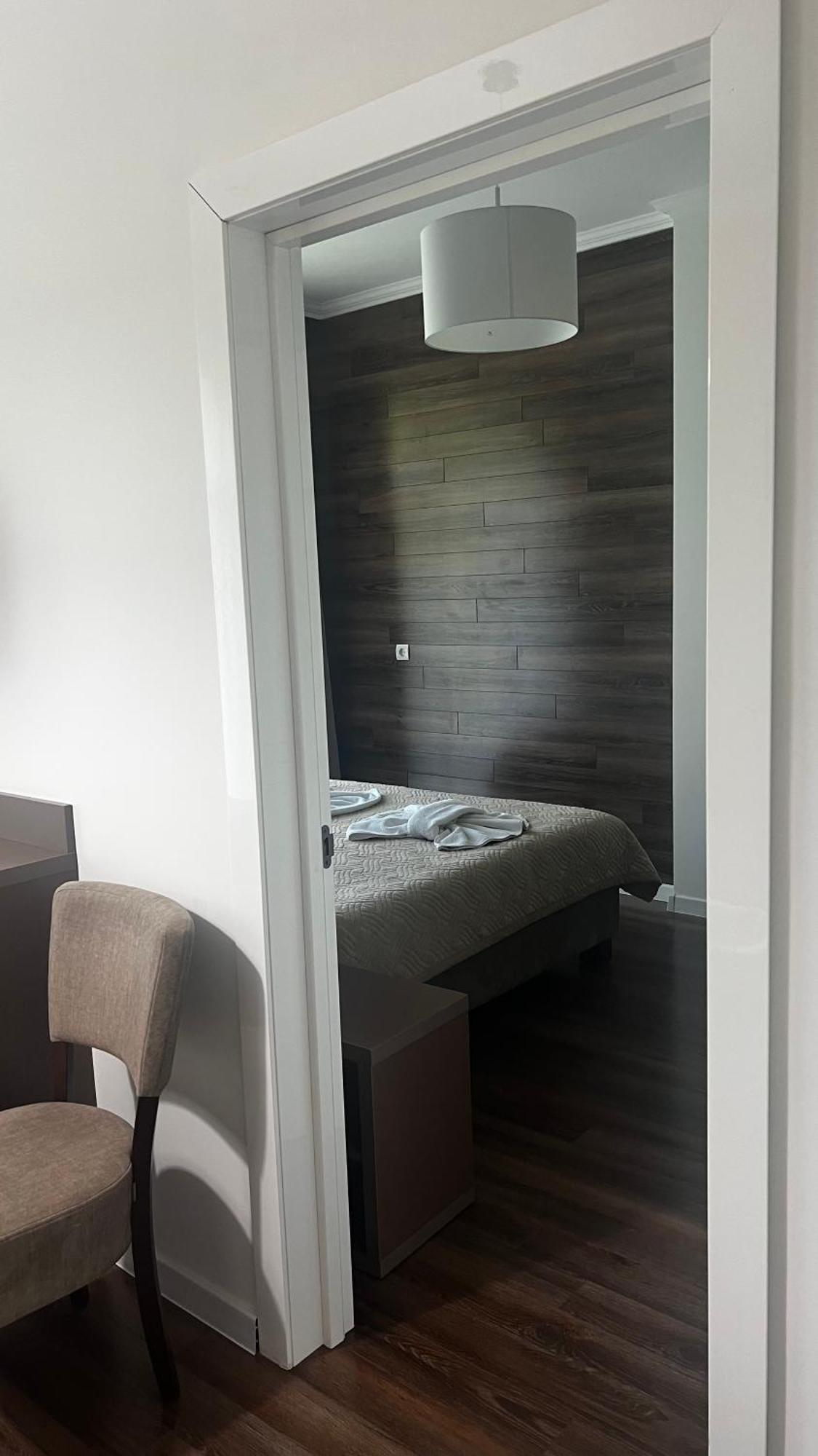 Aparthotel Карпати Кайзервальд Апарт Extérieur photo