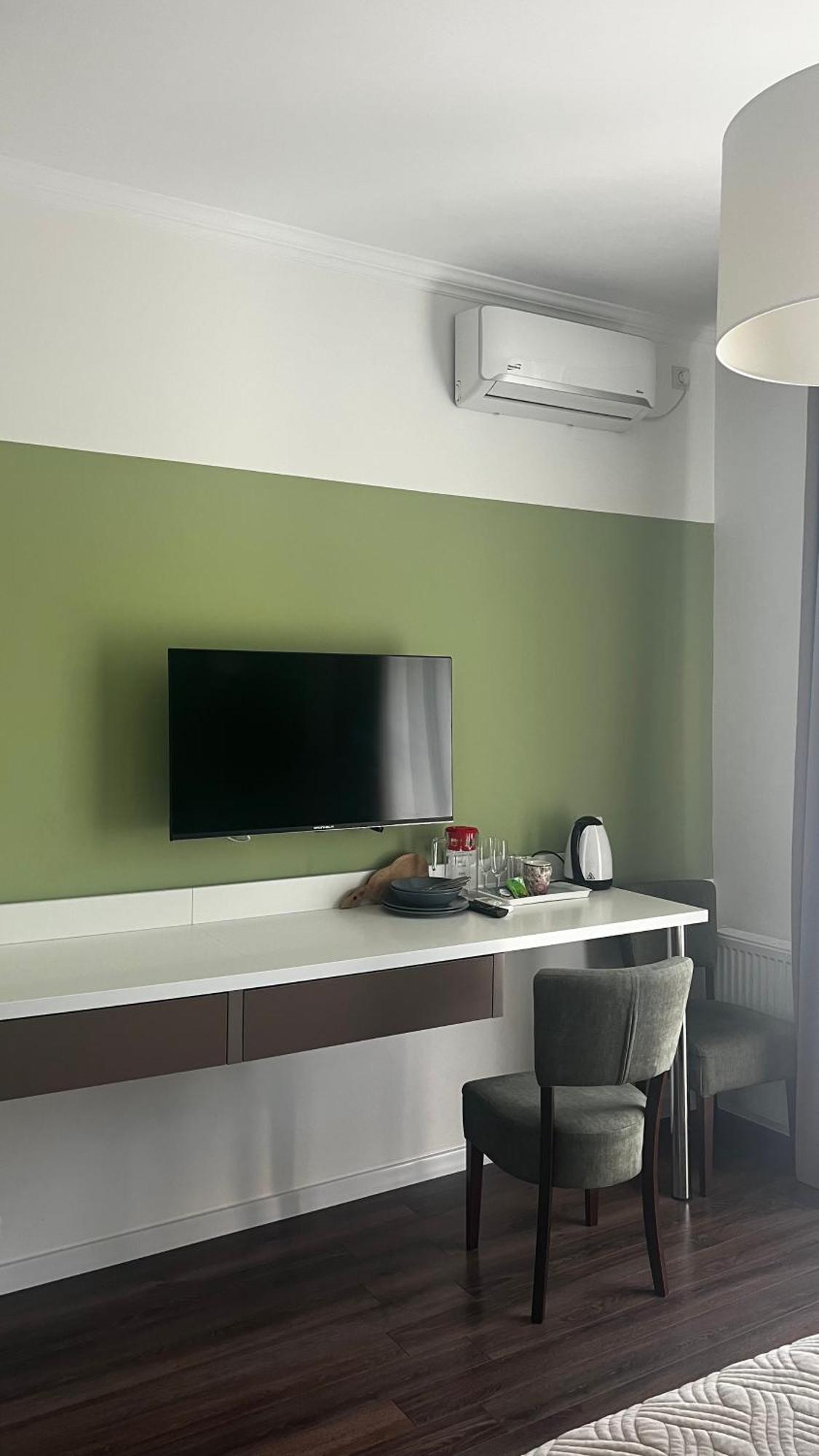 Aparthotel Карпати Кайзервальд Апарт Extérieur photo